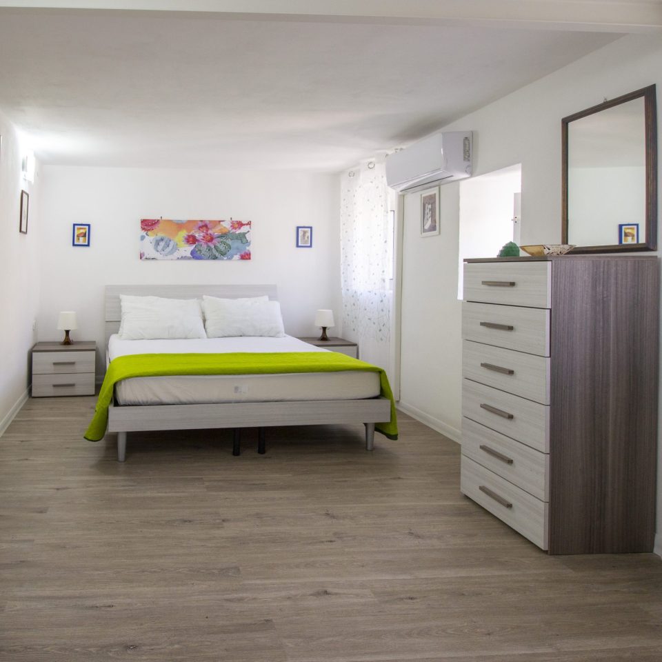 Maniace Homes - Angelica 6